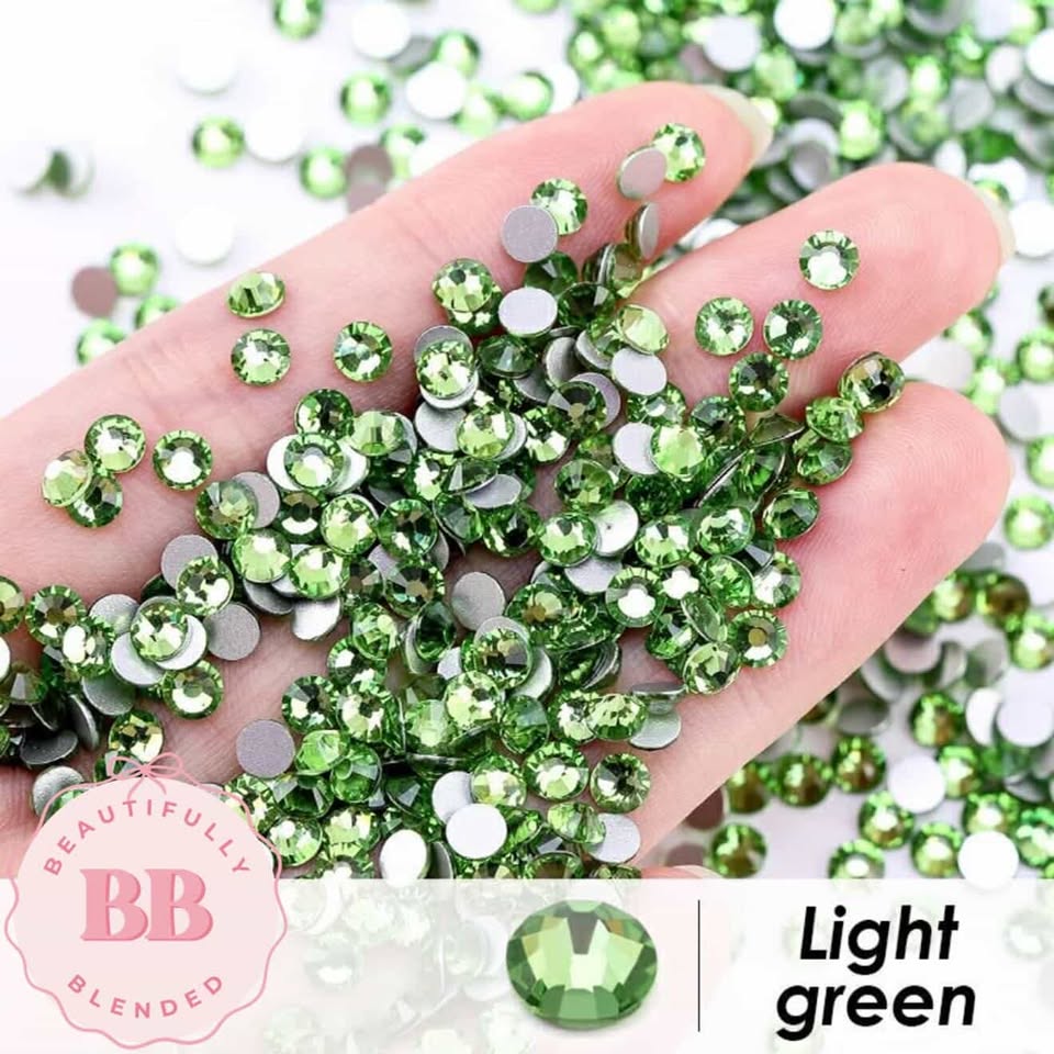 LIGHT GREEN